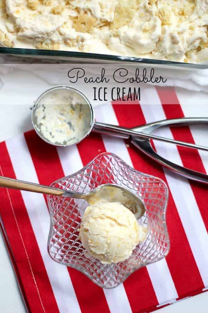 Peach Cobbler Ice Cream - stetted