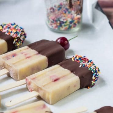 Vegan Banana Split Popsicles